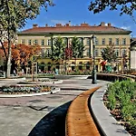 Charm - Formerly Boutique 4*