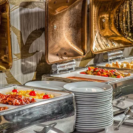 Hotel Charm - Formerly Boutique 4*