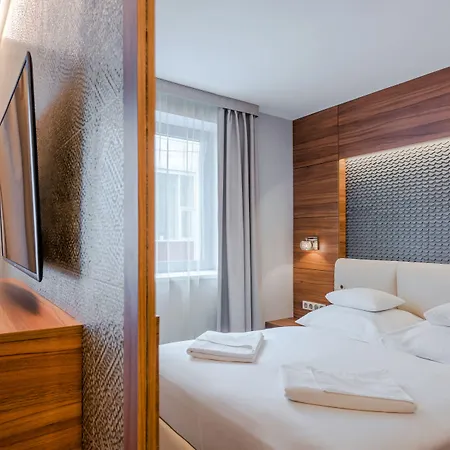 Charm - Formerly Boutique Hotel