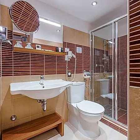 Boutique 4*