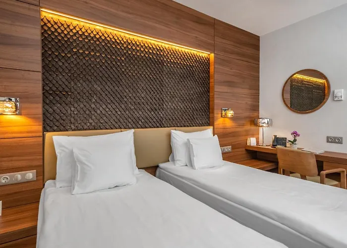 Hotel Charm - Formerly Boutique 4*