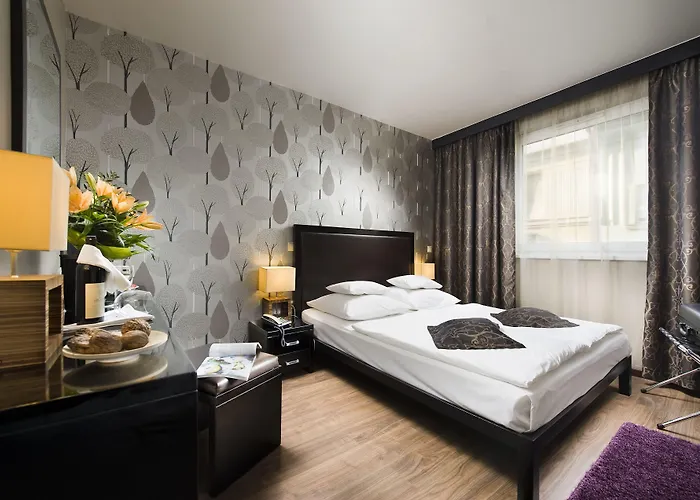 Hotel Charm - Formerly Boutique 4*
