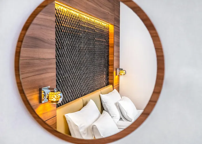 Charm - Formerly Boutique Hotel
