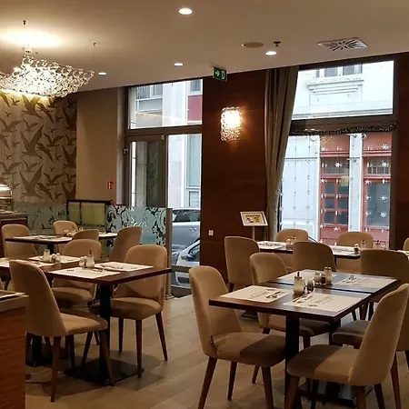 酒店 布达佩斯精品酒店 4*