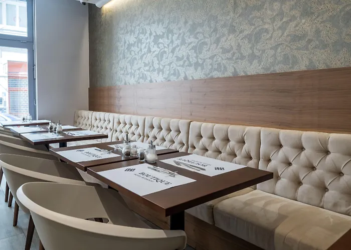 Charm - Formerly Boutique