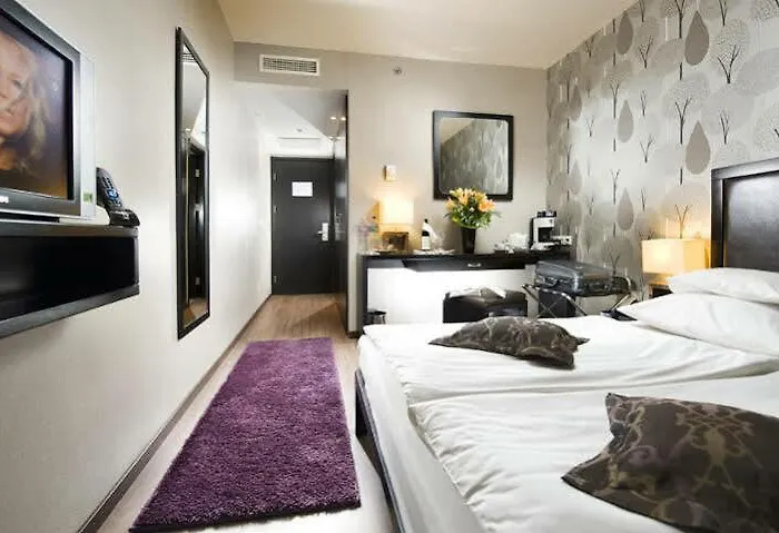 Hotel Charm - Formerly Boutique